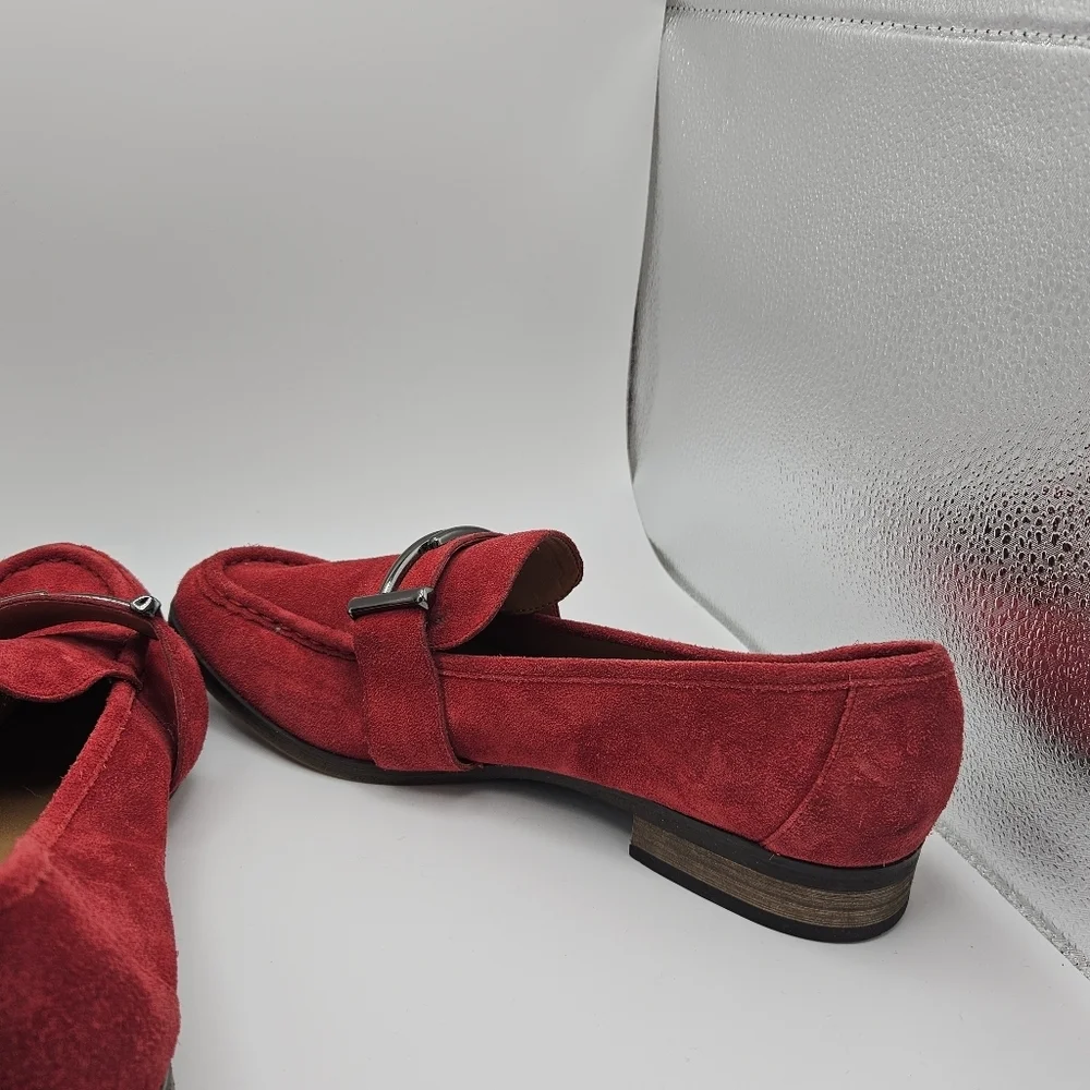 Franco Sarto Baylor T-Bar red suede loafers size 9